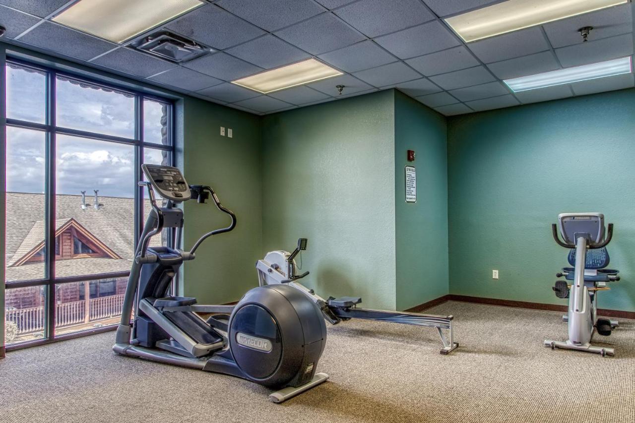 Gorgeous 2Bd 2Bth Condo With Mountain Views Pool Hot Tub Game Room Close To Parkway Pigeon Forge Extérieur photo